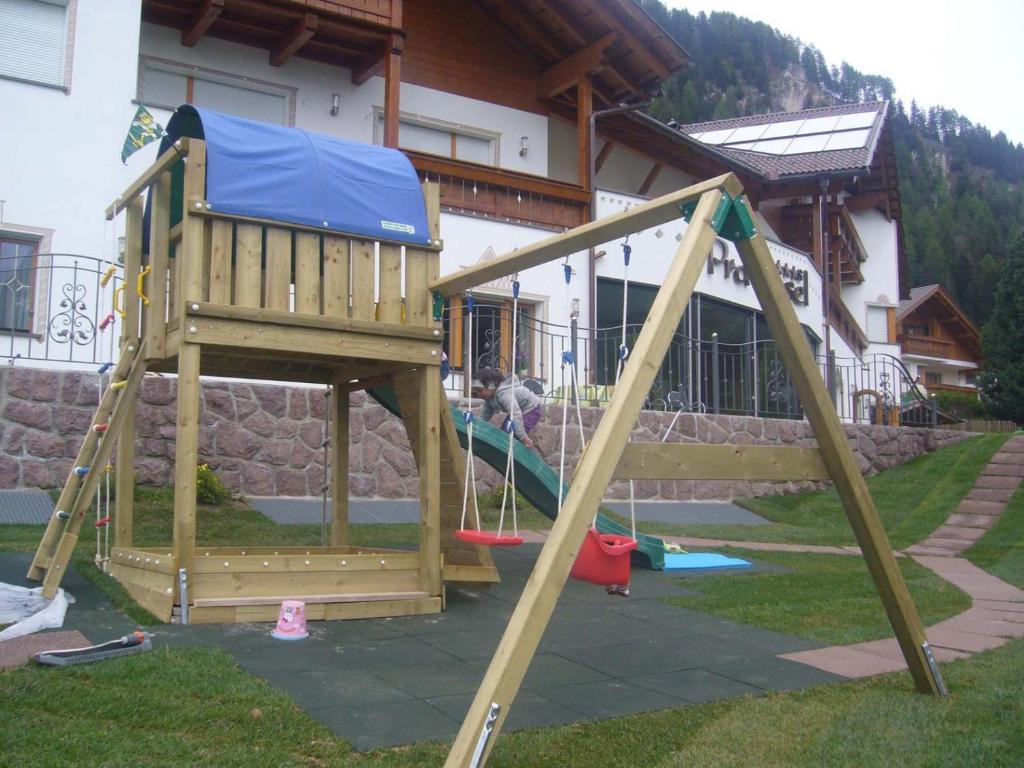 Hotel Pra Tlusel Selva di Val Gardena Dış mekan fotoğraf